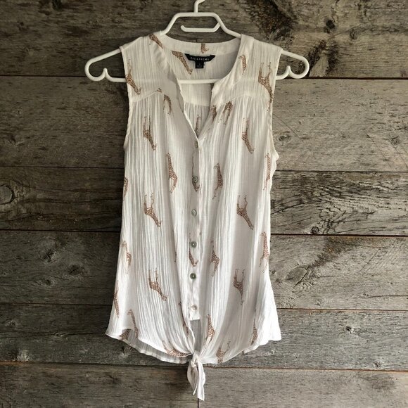 𝅺Zac & Rachel Giraffe Tie Front Sleeveless Blouse - Picture 3 of 10